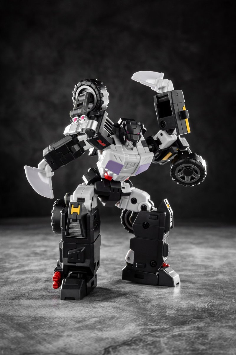 TFsource's tweet image. Iron Factory IF EX-68 color prototype images. tfsource.com/3rd-party-figu…