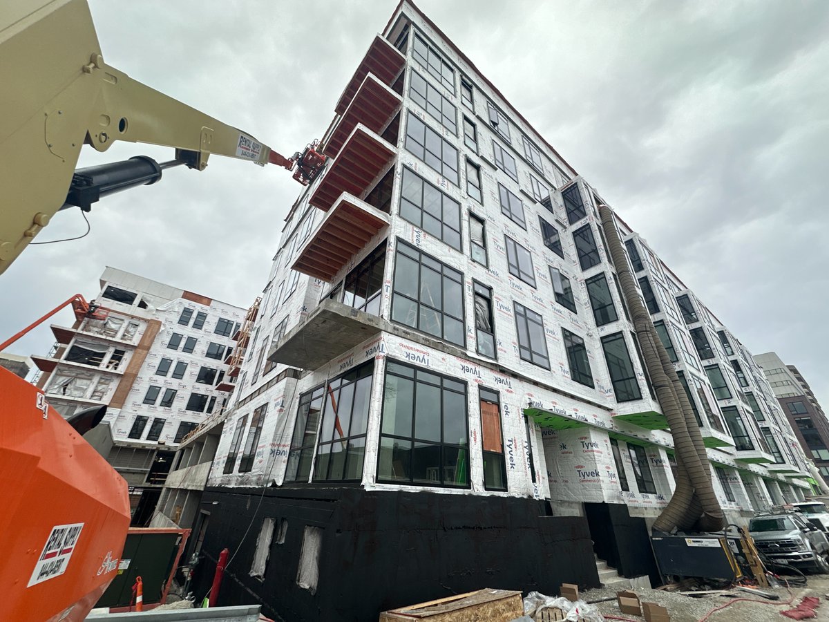 Holland Construction tweet media