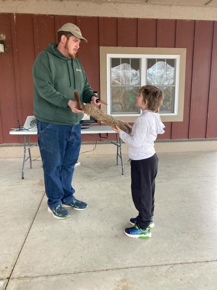 MCParkDistrict's tweet image. Exciting &quot;Groundhog Chronicles&quot; at Marion Tallgrass Trail! Explored Groundhog ecology, delved into Groundhog Day origins. Huge thanks to Traci Liles for the stunning pics! 🌿📸 #NatureFun