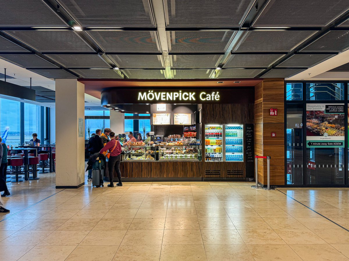 David from Simply Aviation tweet media