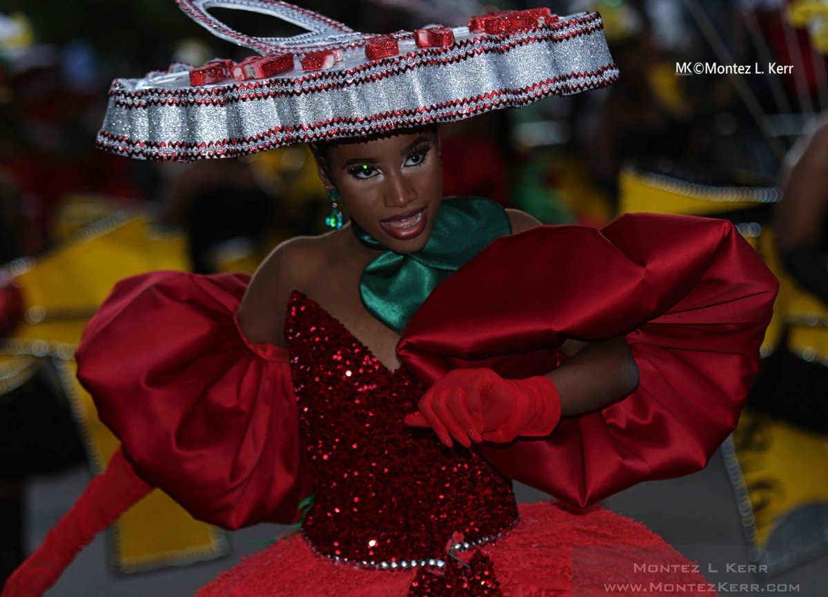 Boxing Day 2023 Junkanoo Parade #streetphoto #candid #streetphotography #portrait #streetpotrait 🇧🇸#Bahamas #AYearForArt #BuyIntoArt #junkanoo #bahamas #TheBahamas #boxingday #nassau #Christmas 𝐒𝐄𝐄 𝐈𝐓 𝐇𝐄𝐑𝐄 --->bit.ly/47nh9cG