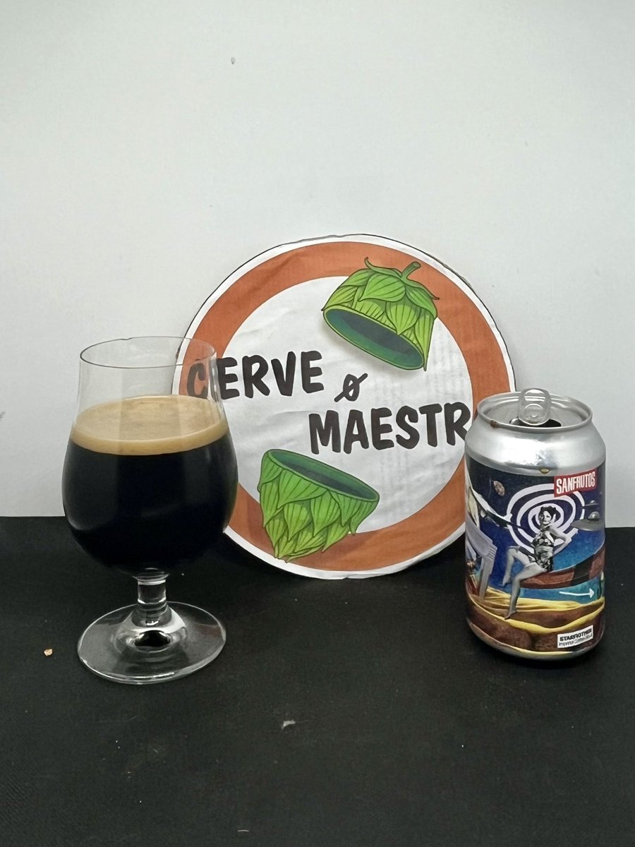 Tiempo de starfighter en un nuevo #Viernesdepetroleo
Imperial Cofee Stout de 8.3% ABV colaboración de Sanfrutos y Astro
Muchísima presencia del café en aroma, espuma persistente y un sabor muy cafetero del que hecho un pelin en falta ese toque a licor típico de las imperial.