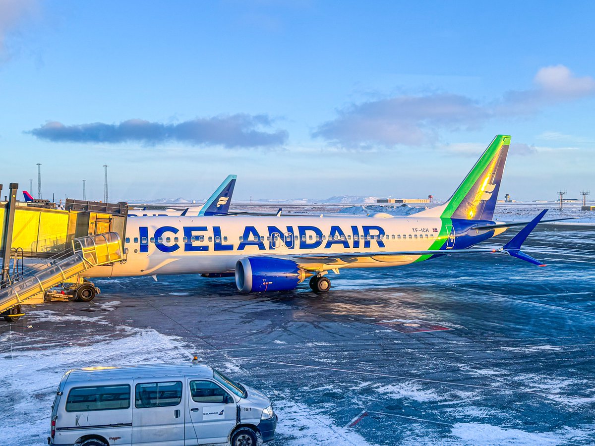 David from Simply Aviation tweet media