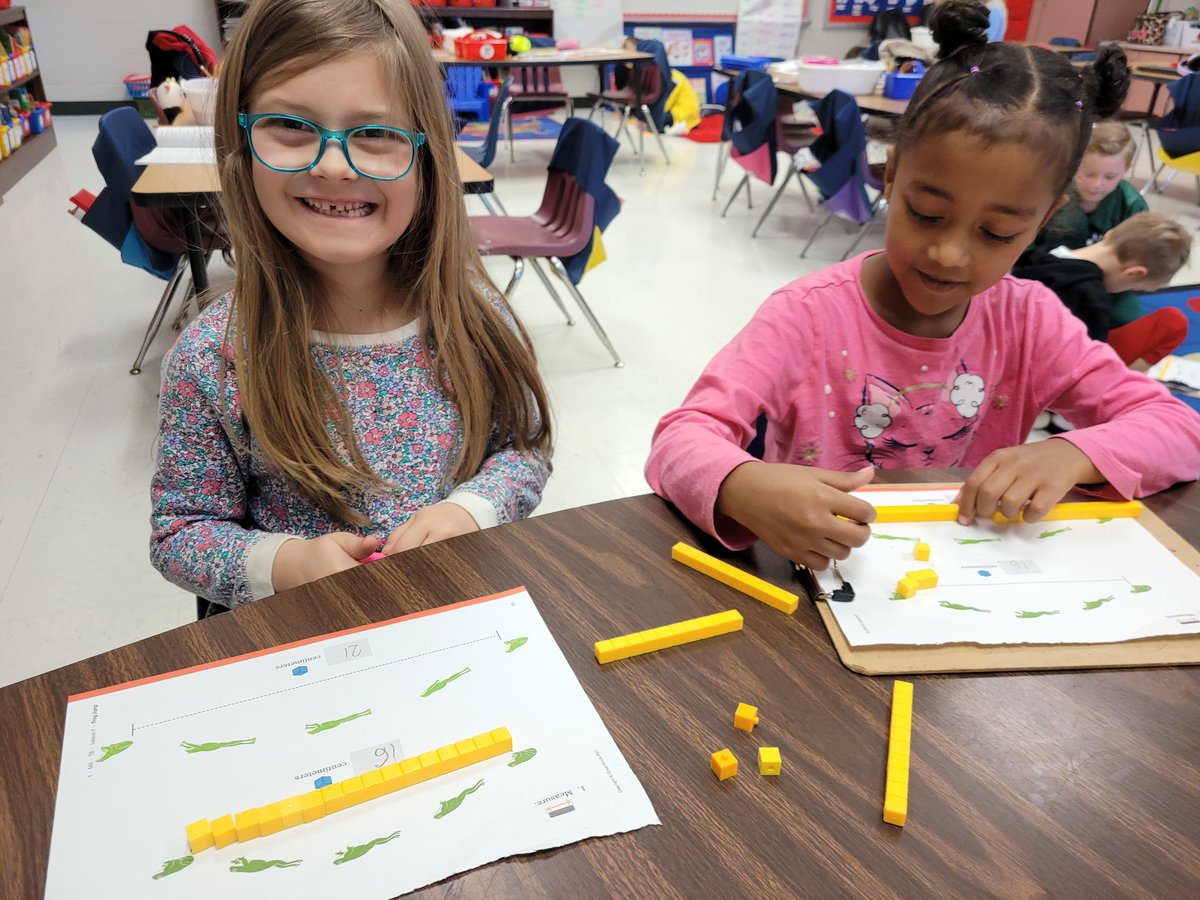 smith1st's tweet image. Mastering measurement one centimeter cube at a time! What a fun day! #mvesgainesville #firstgraderocks #EurekaMath