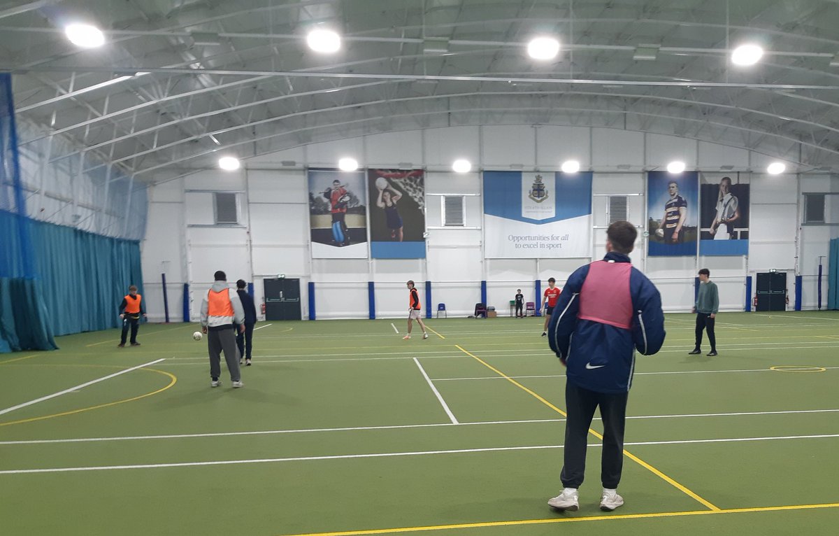 djbecosse's tweet photo. Friday night is Football Night after Prep (9.00 - 10.00pm) for the @Freeland_house Boarders. Great to see the youngest to the oldest enjoying the fun (and with @WeAreMessi in the Wilson Hall) #PlayForFun #iloveboarding @BSAboarding #FriendsForLife #StrathCommunity ππβ½οΈπ https://t.co/xswy2DRhp8