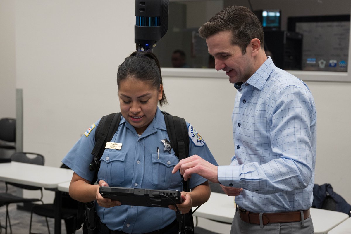 Chicago Police tweet media