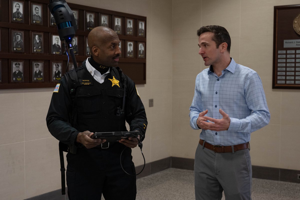 Chicago Police tweet media