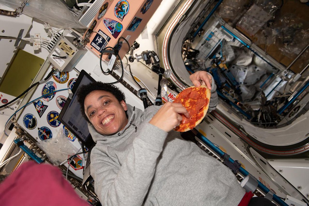 Happy #NationalPizzaDay! This slice of @Space_Station life shows @Astro_Watkins enjoying the classic meal—modified for space with tortillas. Why?

Tortillas don’t make crumbs. Crumbs can float their way into equipment, and we don't want that. What's your favorite kind of pizza?