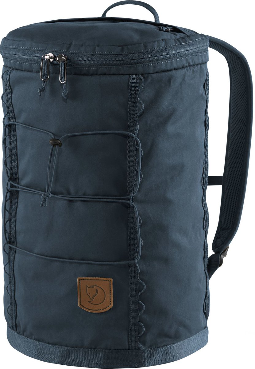 Just updated the details for Fjallraven Singi 20 - it's light at just 0.57lbs, packs a whopping 20L, supports 15' laptops, and fits on most airlines. Check out our site for more info! buff.ly/3OEXm1U