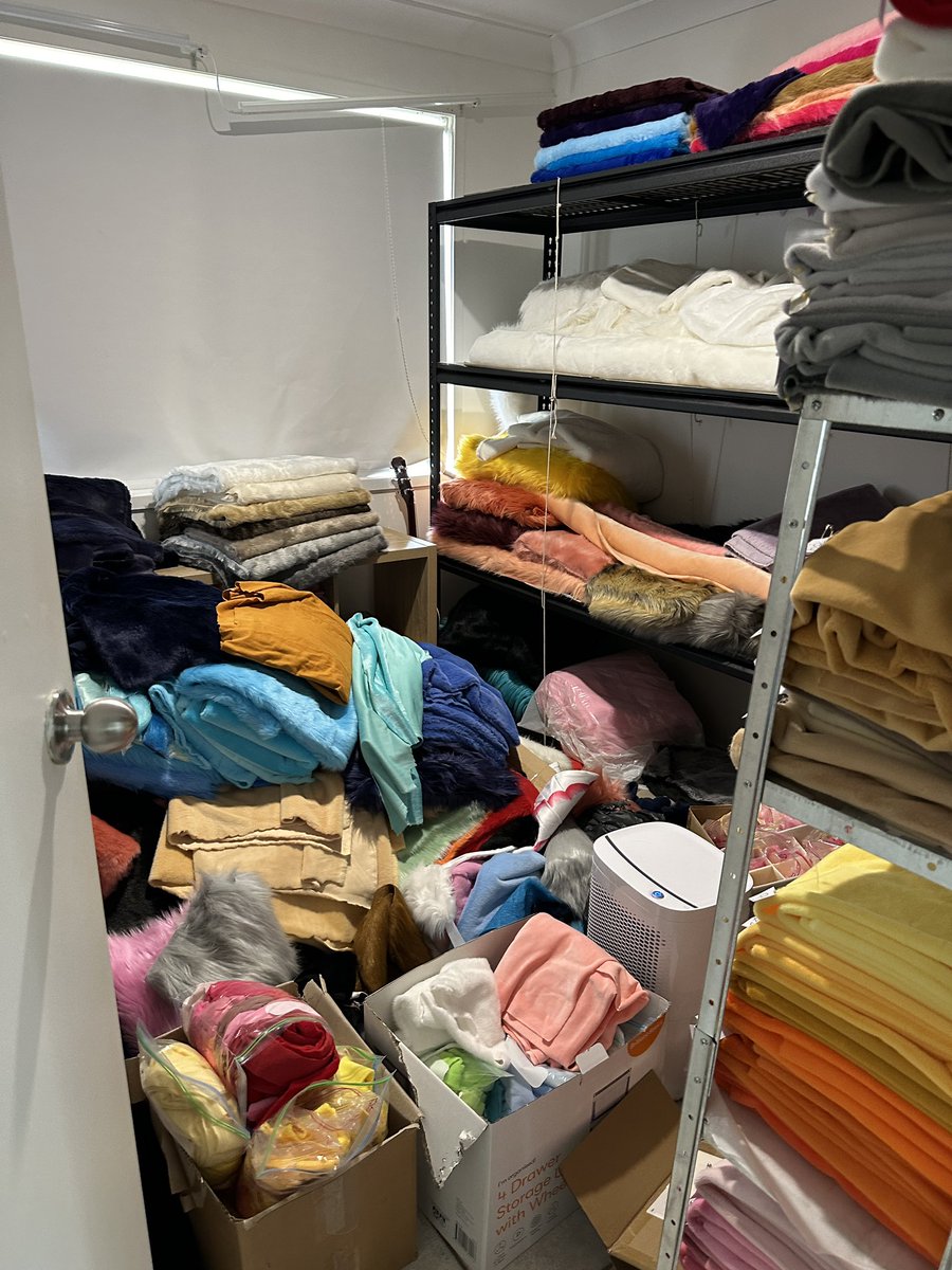 Show me your fur stash or workroom messy vs clean!! Ppl share clean rooms… i wanna see it MESSY too!
