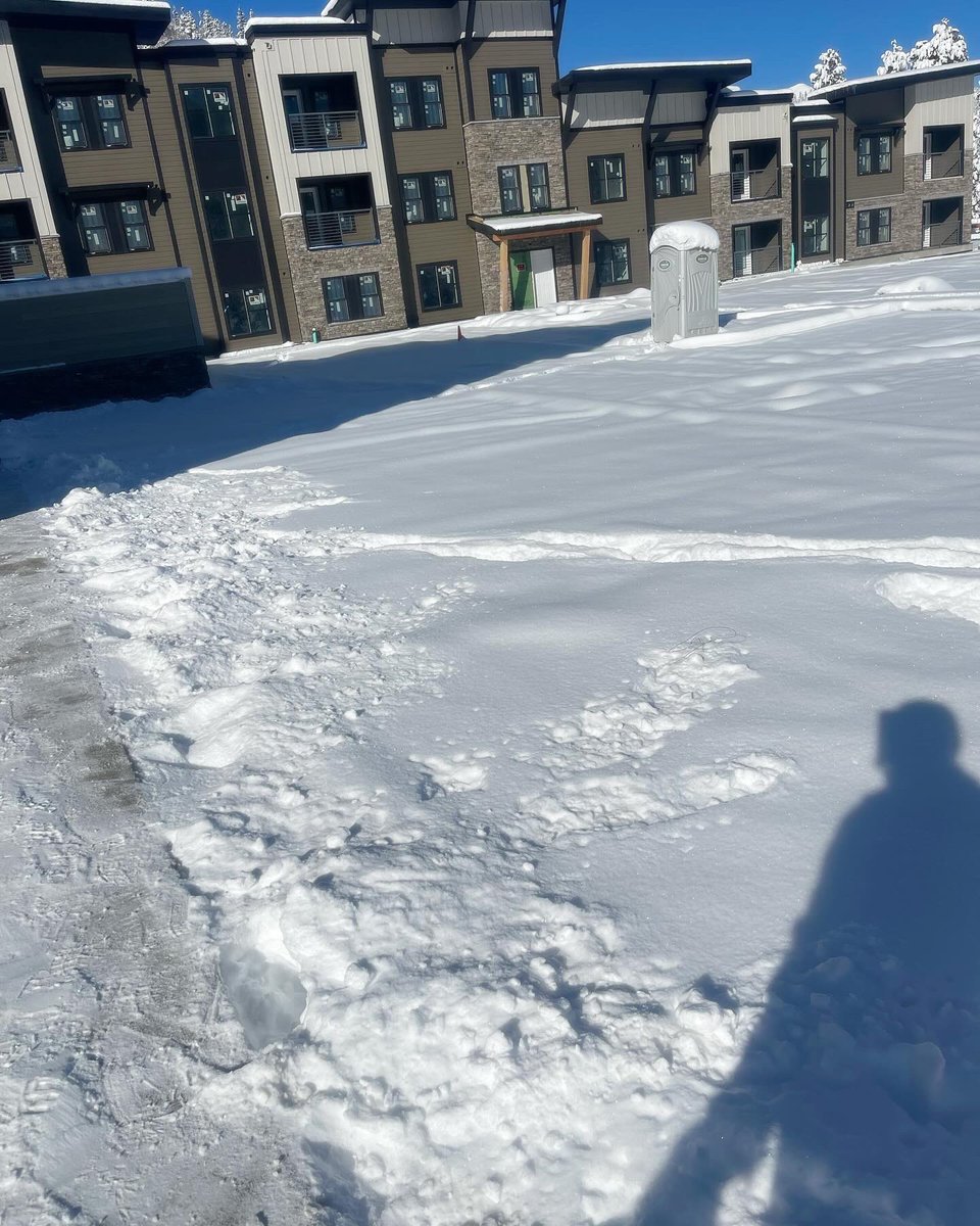 symmcos's tweet photo. What a difference from morning to afternoon onsite in Breckenridge, CO today #sunshinestateofmind https://t.co/Z6ihQRw1Lz