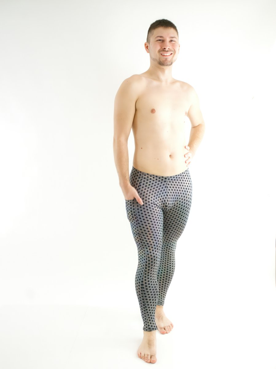 cut2medesigns's tweet image. Shield Side Pocket Tights now in 2 new colors
@cut2medesigns
cut2medesigns.com 
#Shield #cut2medesigns #limitedprint