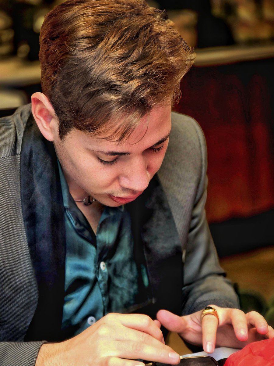 iamwaynegilbert tweet media