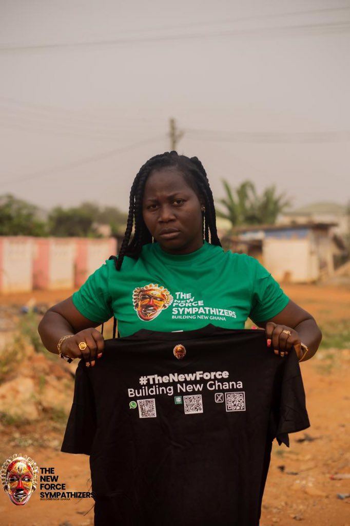 Iam_McSouL's tweet photo. Comrades, the long awaited t-shirts are ready and out, all members who are interested should DM
Mr Amo - 024 808 2608
Mr Ackon - 0536145819
Mr Turkson - 0240578345

———————— #TheNewForce 
National Service #IsYourBooYourBoo Agyapong https://t.co/PXXIaOoyJE