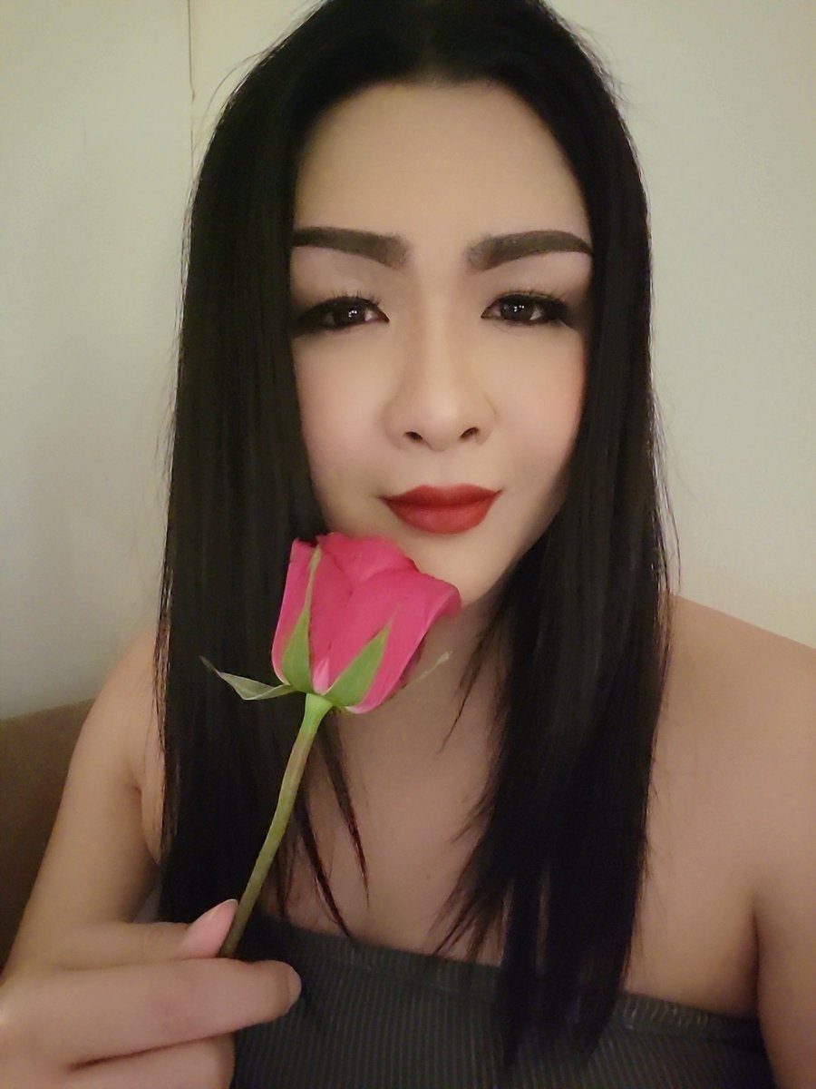 ladyboy_juffair's tweet photo. Am alone in my room. To much lonely 
#ladyboy
#both_ladyboy
#ladyboy_Bahrain 
#ladyboy_juffair 
#ladyboy_top
#ladyboy_bottom 
+97366360458 https://t.co/VoAOuRANO0