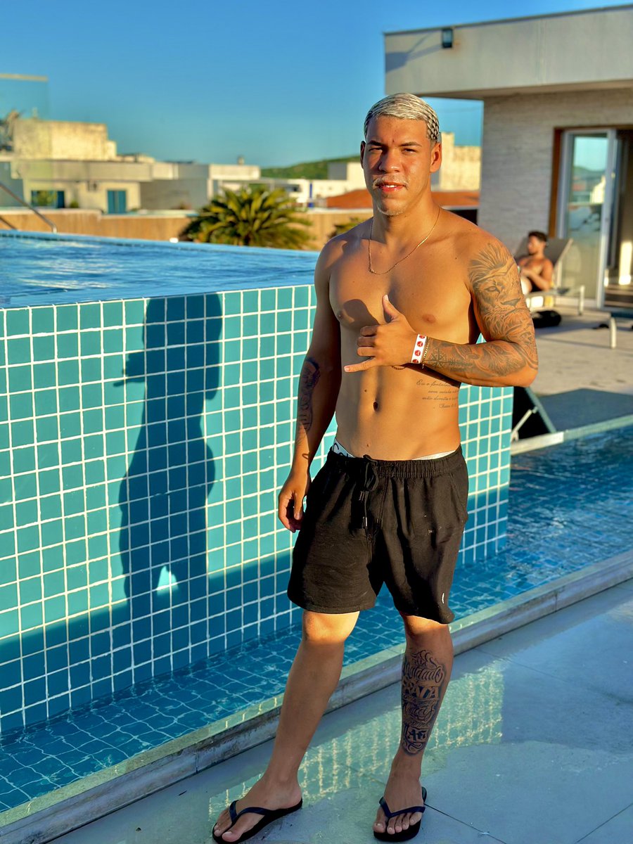 Magu152's tweet photo. Paz a tarde 🥰 https://t.co/kswQUSb14Z