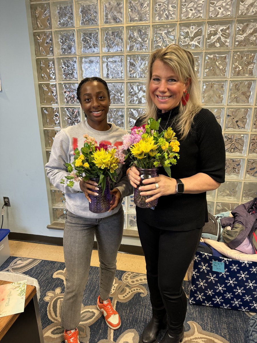 Nicole Donnell tweet media