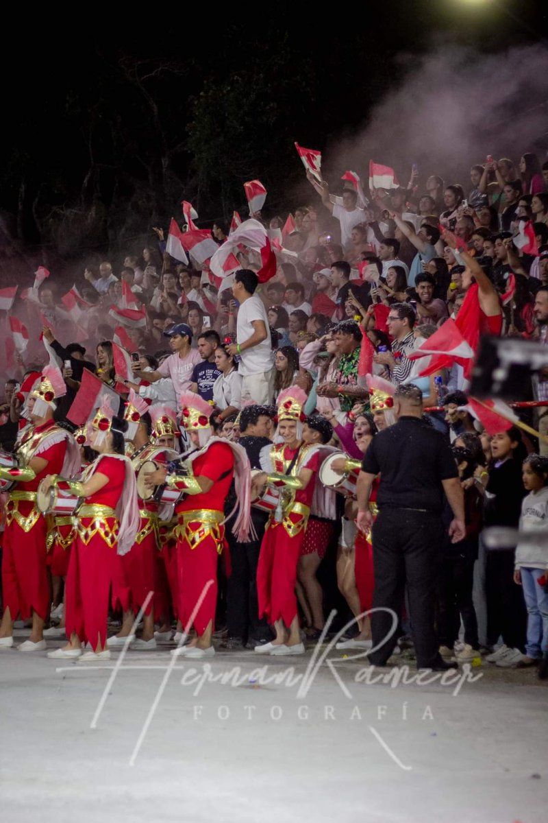PurajheiPora's tweet photo. Llegó el día...por lejos el más esperado. El día que opaca a los otros días. Sin este día el Carnaval no sería Carnaval. 
Que Shangó los acompañe en esta noche, SU NOCHE.
¡Esta noche tendremos el espectáculo más grande de la región! 🇮🇩 https://t.co/LXRIMyHT8o