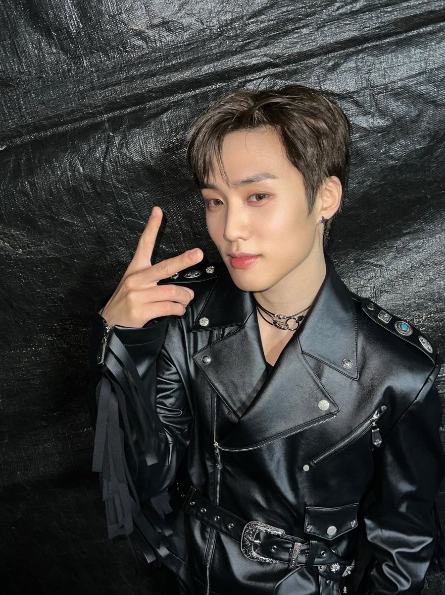 (콥이) 새해 복 많이 받아 더비❤️ 즐거운 명절 보내요!!