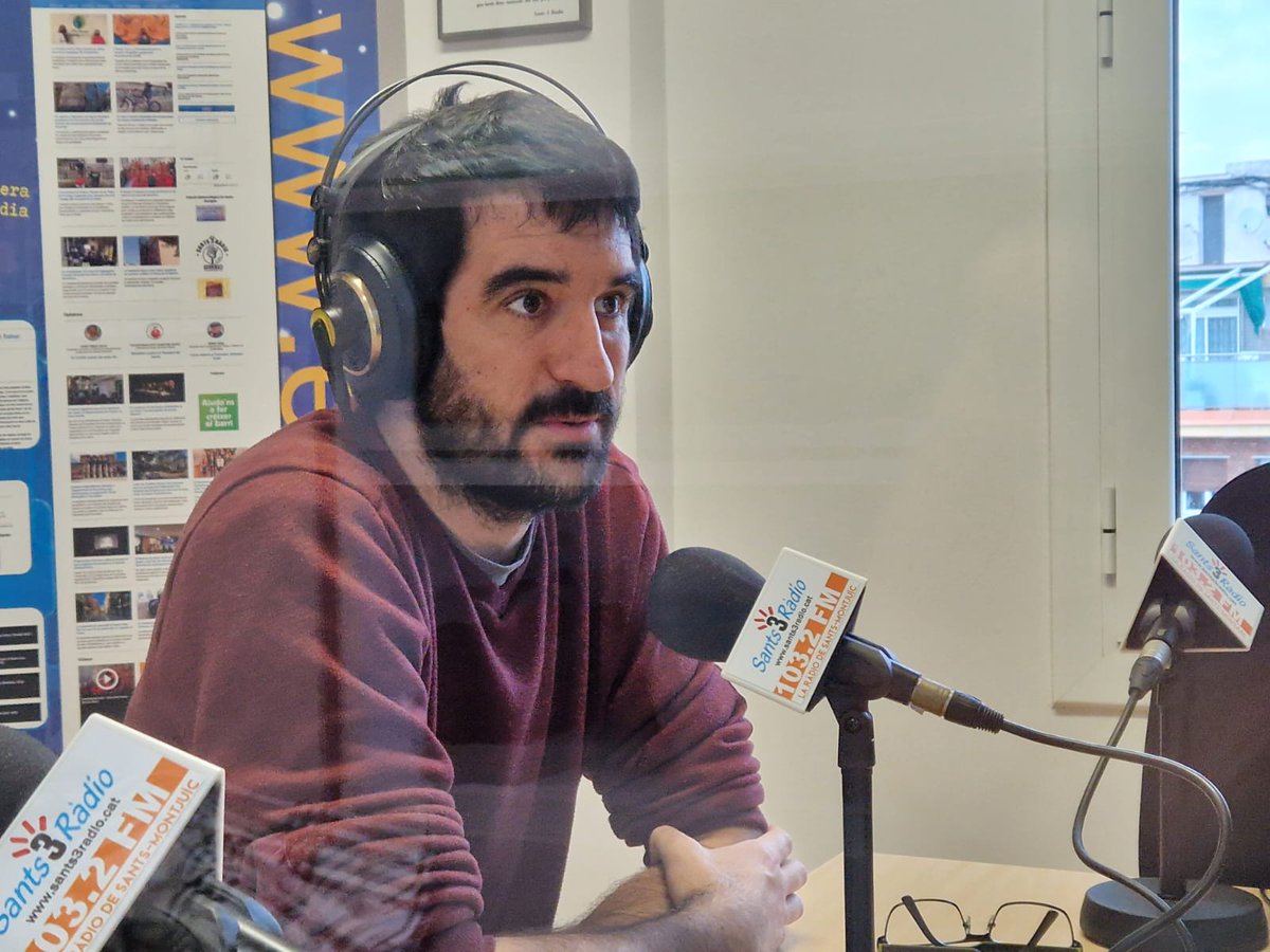 sants3radio's tweet photo. Els Castellers de Sants escullen @RogerEstivill i Roderic Pico com a nous president i cap de colla.
Al #SantsMontjuïcAlDia els entrevistem i ens expliquen els objectius que s'han marcat pels @borinots.

🎧Audio👉https://t.co/oYyYKLetIv
📰Notícia📸Fotos👉https://t.co/aahf9xncnT https://t.co/YHPIhNH2Zx