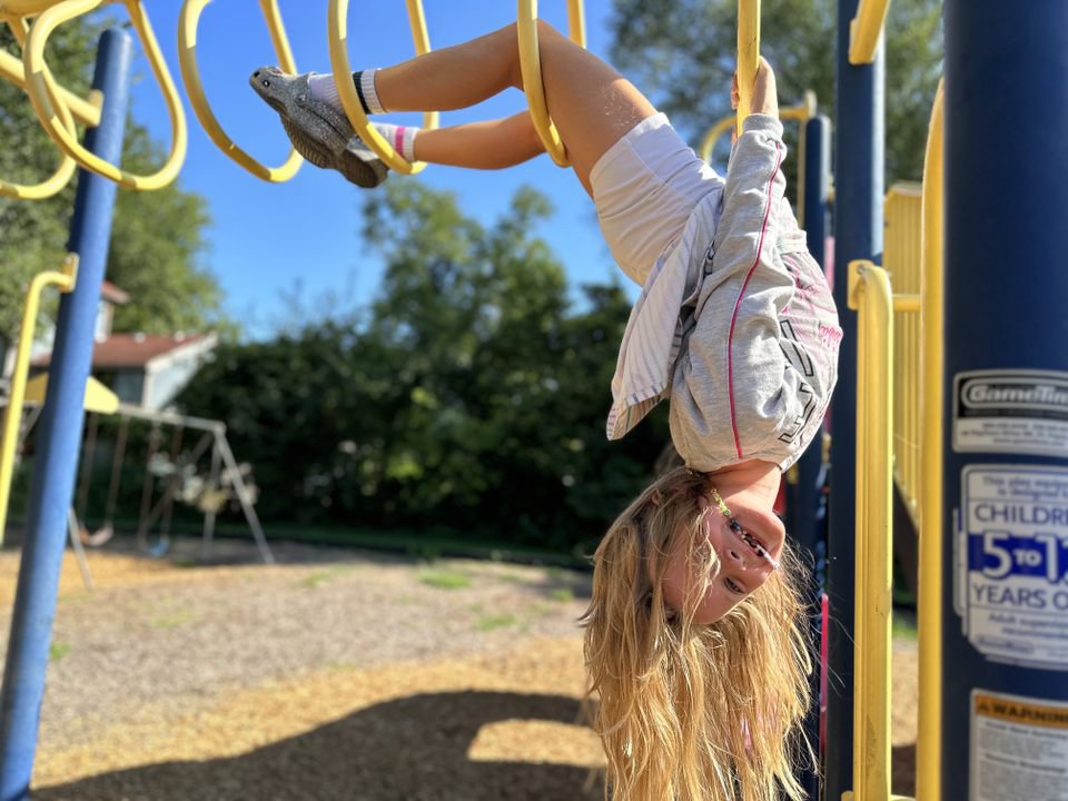 Don't leave us hanging! Support #GreatFutures for Lawrence youth by donating at checkout at Ross tomorrow through 3/3. Ross will match the first $400k raised! #BGCAxRossStores