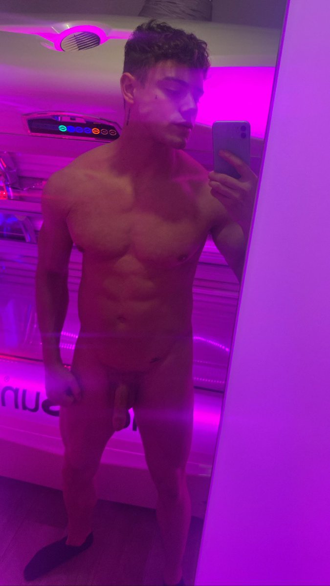 Got to love the sunbedsss….