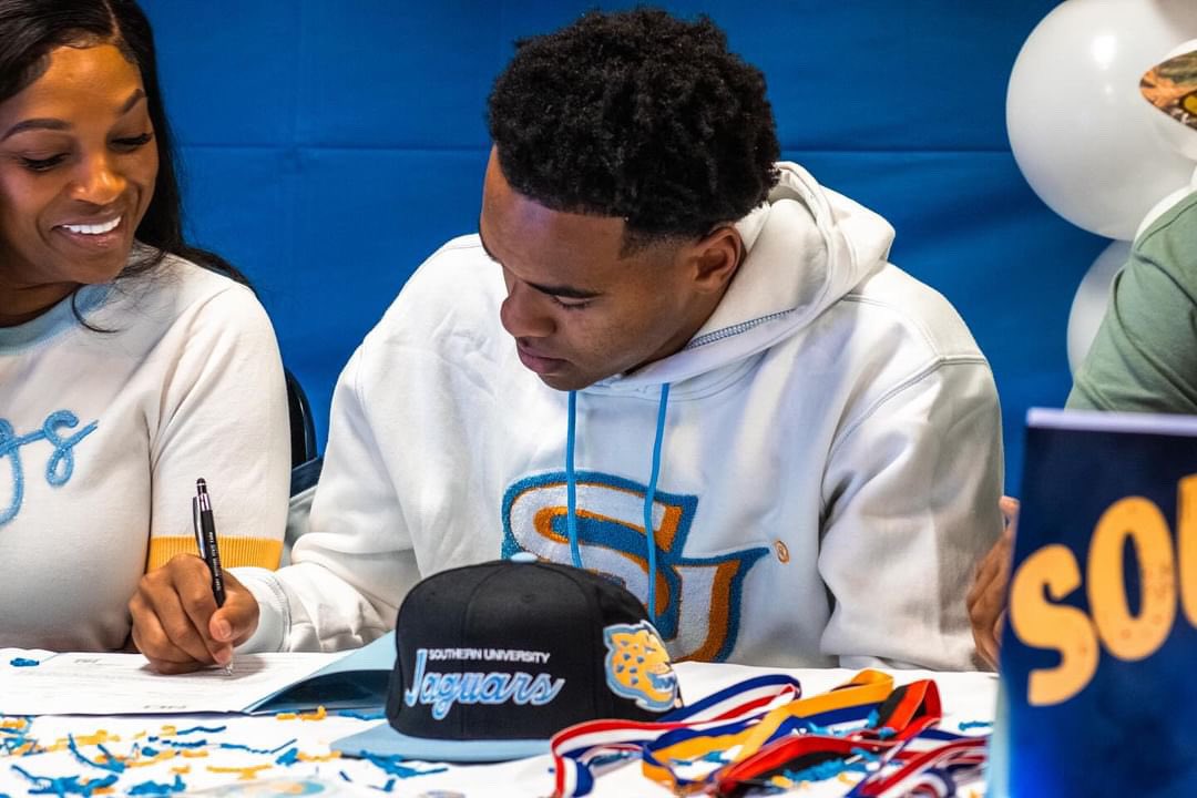 Ty Lee (CB/SAF) Lafayette Christian Academy High School (LA) has signed with Southern University