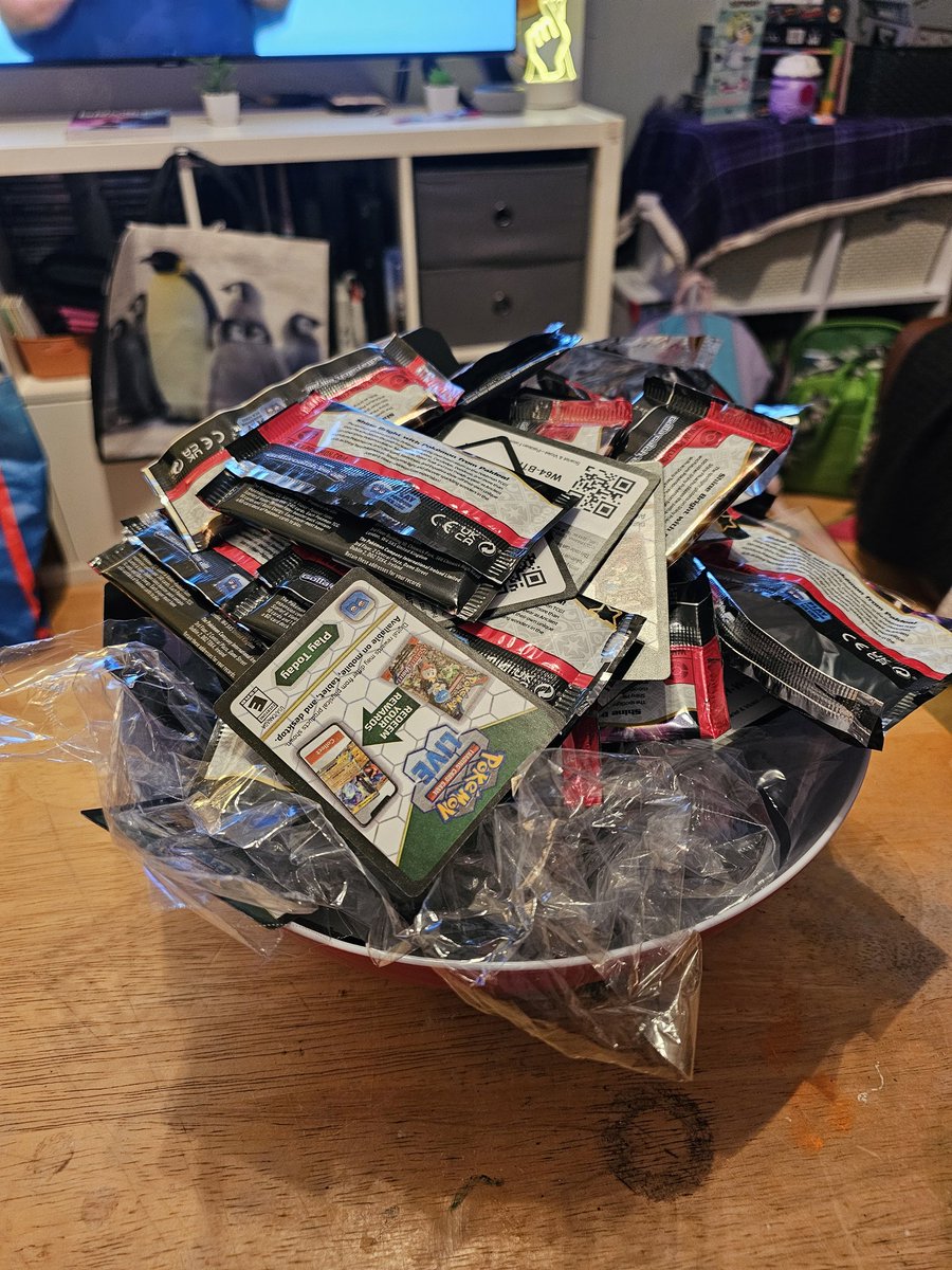ForfeitSpawn's tweet photo. @Sarahs_Shinies thank you again so much for this fantastic order, everything arrived safely, on time and we got some awesome pulls including the card I was excited for the most! Iono's full art! https://t.co/hmQbH8TJNb