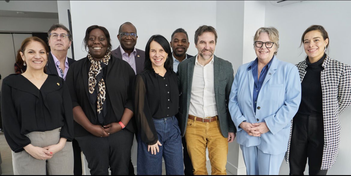franz_benjamin's tweet photo. Du neuf dans Saint-Michel aujourd’hui avec ces 37 logements inaugurés. Maison Shelley: un projet inclusif. Je retiens la nécessité de collaborer pour plus de logements sociaux. @Val_Plante @s_guilbeault @LaurenceLavign @rouleauchantal @jcorvil #logement #viau #saintmichel #assnat #polqc #polmtl