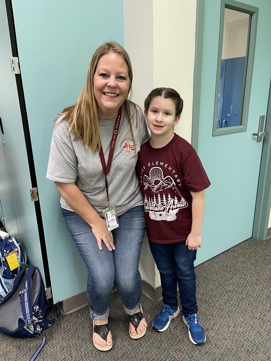 We have spirit, yes we do! Love to see all of the spirit shirts from years’ past and present. 🤩 #hayeshawks