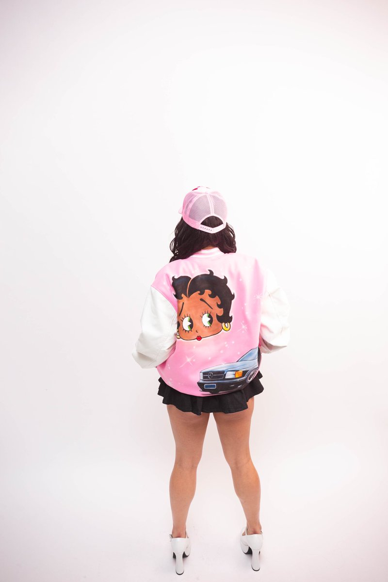 FreshestPilot's tweet image. Basics &amp;amp; Guava “Betty Boopers” collaboration releases tomorrow @ 12pm PST | guavala.com ✨✨✨