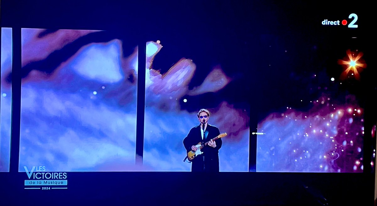 👏 Le très bel hommage de <a href="/RaphaelHaroche/">raphael haroche</a> pour saluer la mémoire de #JeanLouisMurat ! 
#Victoires2024