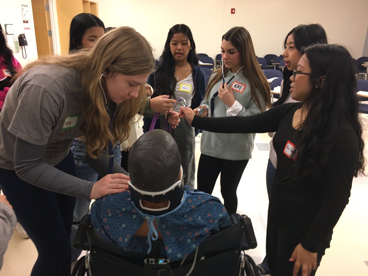 ismithcusd200's tweet photo. Thank you to @CollegeDuPage for hosting 48 of our freshman students at the Health Careers Pathway Showcase Day!  What an engaging, fun and eye-opening experience! https://t.co/pdhVvmENtm