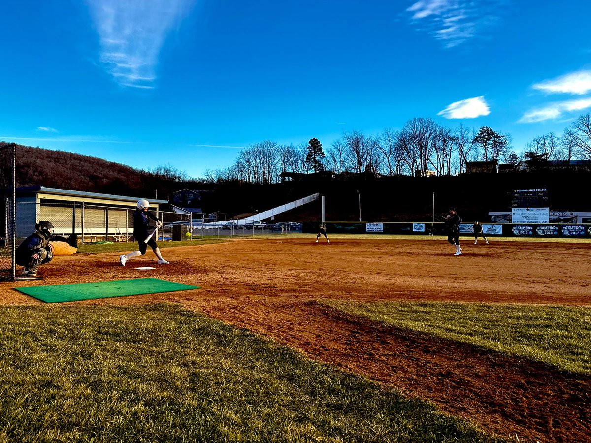 PSCSoftballWV's tweet image. Nice day here at Catamounts field! We are 15 days from opening day!