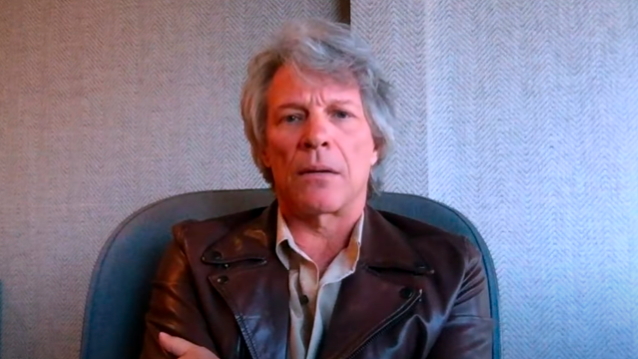 JON BON JOVI 'Couldn't Understand Why God Was Taking Away' His Vocal Ability blabbermouth.net/news/jon-bon-j…