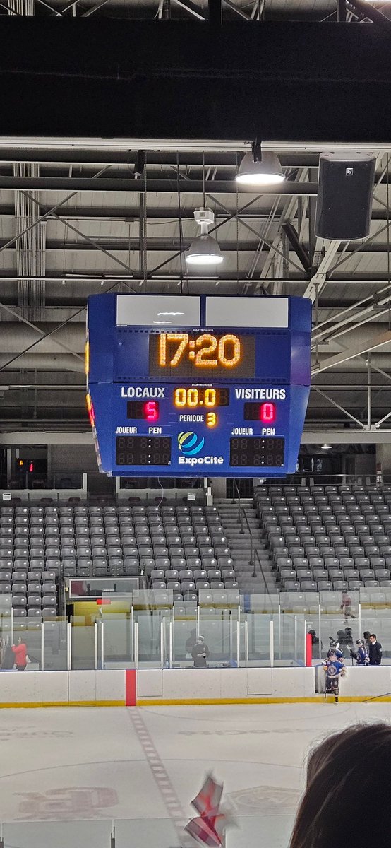 And that's a 5 nil win for England U13s in their 1st exhibition game, out here in Quebec City.
Good to see boys one the ice after a tough couple of days travelling and acclimatising to a different country/timezone!

#Eliteplayerpathway 
#ENTPitch