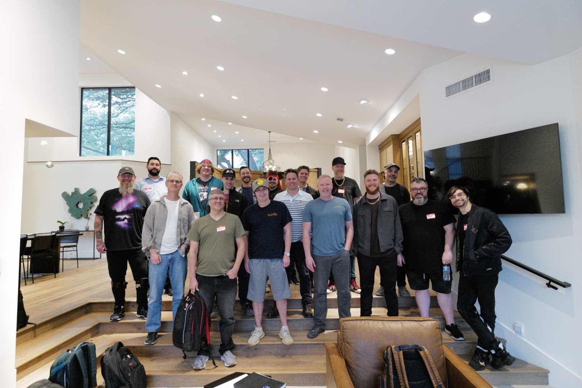 Mirandus tweet media