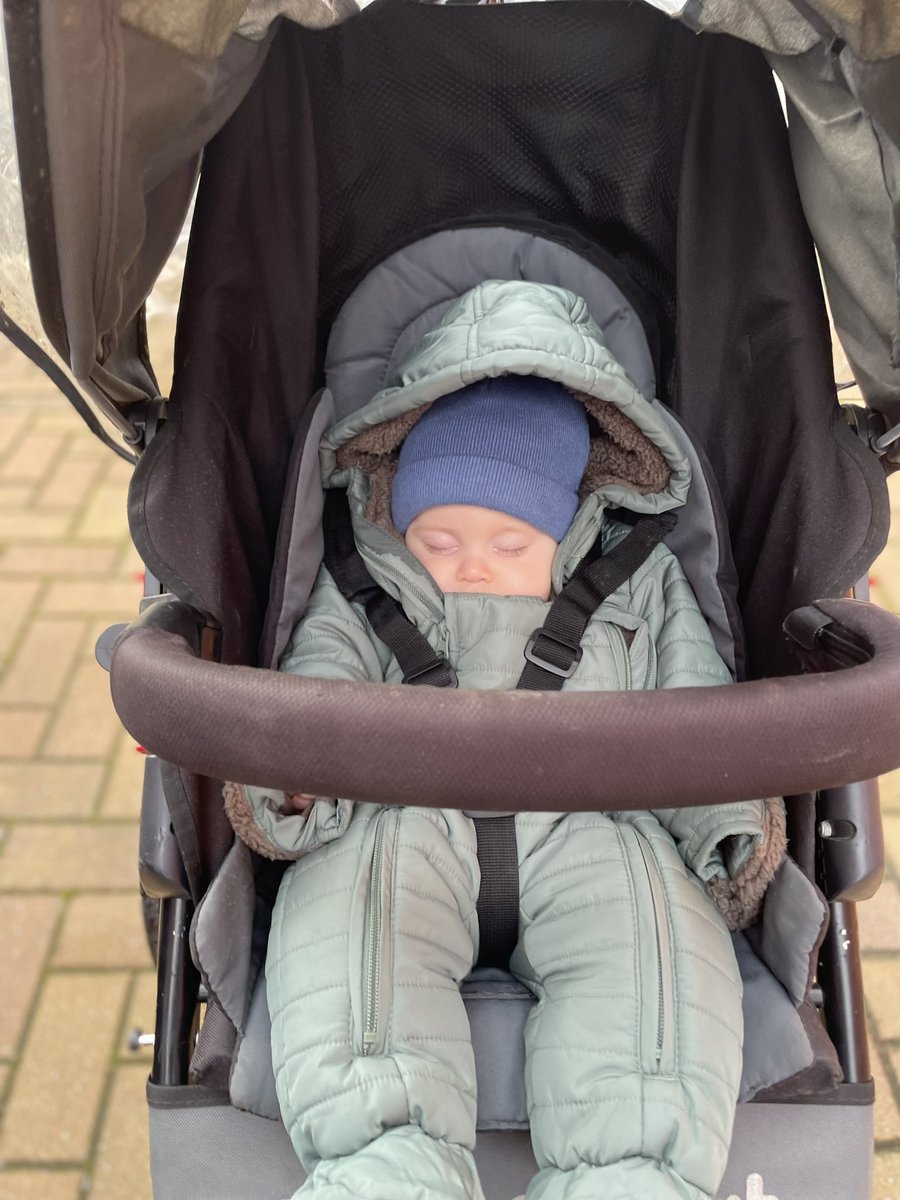 RunDaddyRun16's tweet photo. James’ 1️⃣st buggy run 🥰
James is 6️⃣ months old today, so was able to get out in the running buggy for the very 1️⃣st time. I would say he loved it, but was sound asleep for most of it. Great to be running with the buggy again.
💙🌍👨👩👦👦🥰
#rundaddyrun #sixmonthsold #buggyrunning https://t.co/Q56JepRPTd