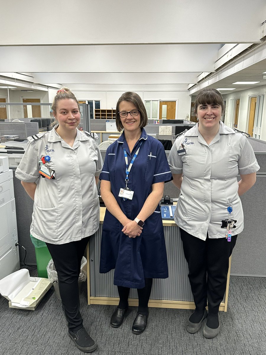 What a great opportunity and fantastic end to #NationaApprenticeshipWeek. Our Deputy Chief Nurse & Senior Team colleagues invited 2 of our degree apprentice nurses to shadow them for the day. They had the best experience! TY @AmandaSmall11 et al #Nursing #apprenticeships