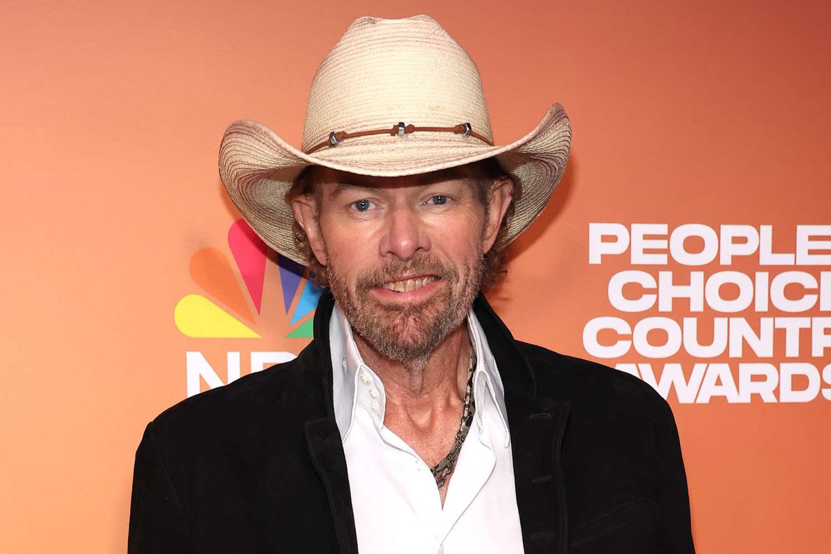 BeSoulApp's tweet photo. Today, we honor the extraordinary life and legacy of Toby Keith. 🌟 His iconic music and unwavering dedication to country have left an indelible mark on us all. Leave him a dedication here: 

https://t.co/Fp2i4hngke

#TobyKeith #CountryMusicLegend #InMemory #Legacy #HonoringToby https://t.co/mLKqmOPJ6r