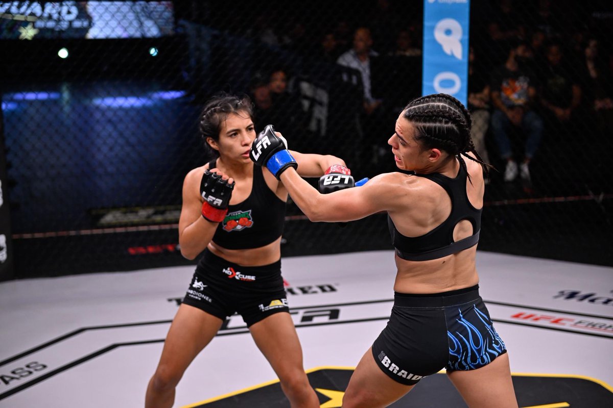 .<a href="/UFCFightPass/">UFC FIGHT PASS</a>: <a href="/LelyFromPHX/">Leslie Hernandez</a> 🇲🇽 y #CarloRicci 🇻🇪 en #LFA176

Por <a href="/IbarraManu/">The UFC Fight Passer</a> || <a href="/UFCEspanol/">UFC Español</a>

ufcespanol.com/news/ufc-fight…

#MMA
#LFANation
<a href="/UFCFightPass/">UFC FIGHT PASS</a>