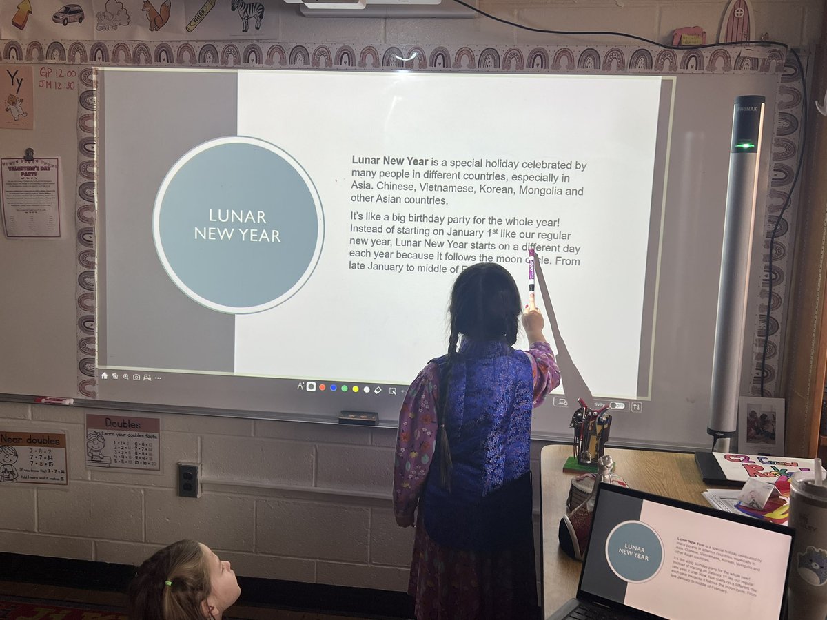 Mrs. Bauer tweet media