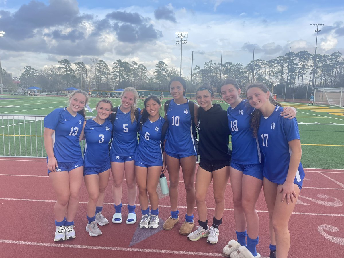 Episcopal going to the SPC Championships for the 1st time in school history!  Here are all the AHFC girls! Congratulations 👏👏 ... #ahfcsoccer #ahfcpride #ahfcfamily #leadersplayhere #GirlsECNL