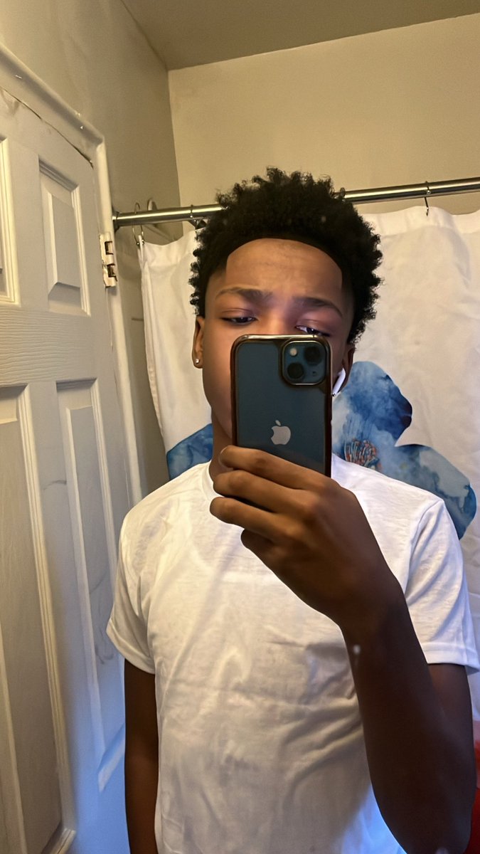 rryran_'s tweet photo. wsp twitter y’all like my cut? https://t.co/HtPuDayzoK