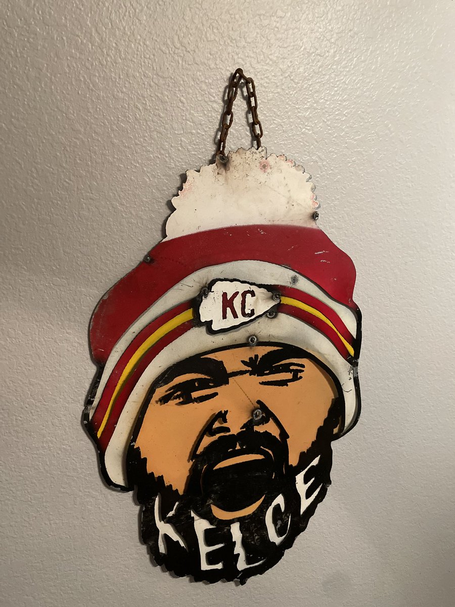 PearceNathanial's tweet photo. Picked this up today!  Love it! #kelce #chiefs #TaylorSwif #SuperBowl https://t.co/46vSTQPJl3