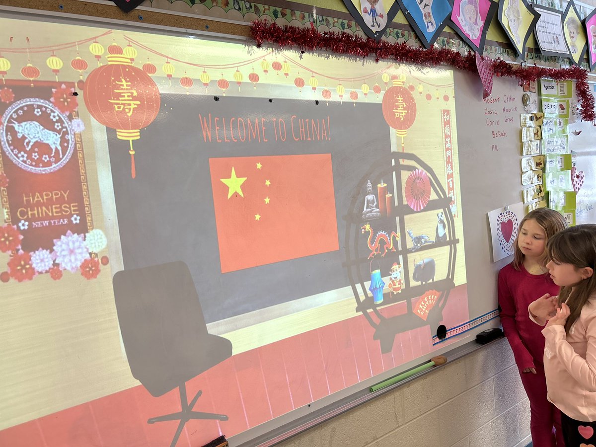 PamleePlee's tweet photo. Celebrating #LunarNewYear2024 @GuthriePublic @SCDSB_Schools #YearOfTheDragon https://t.co/kPlr8LFfcV