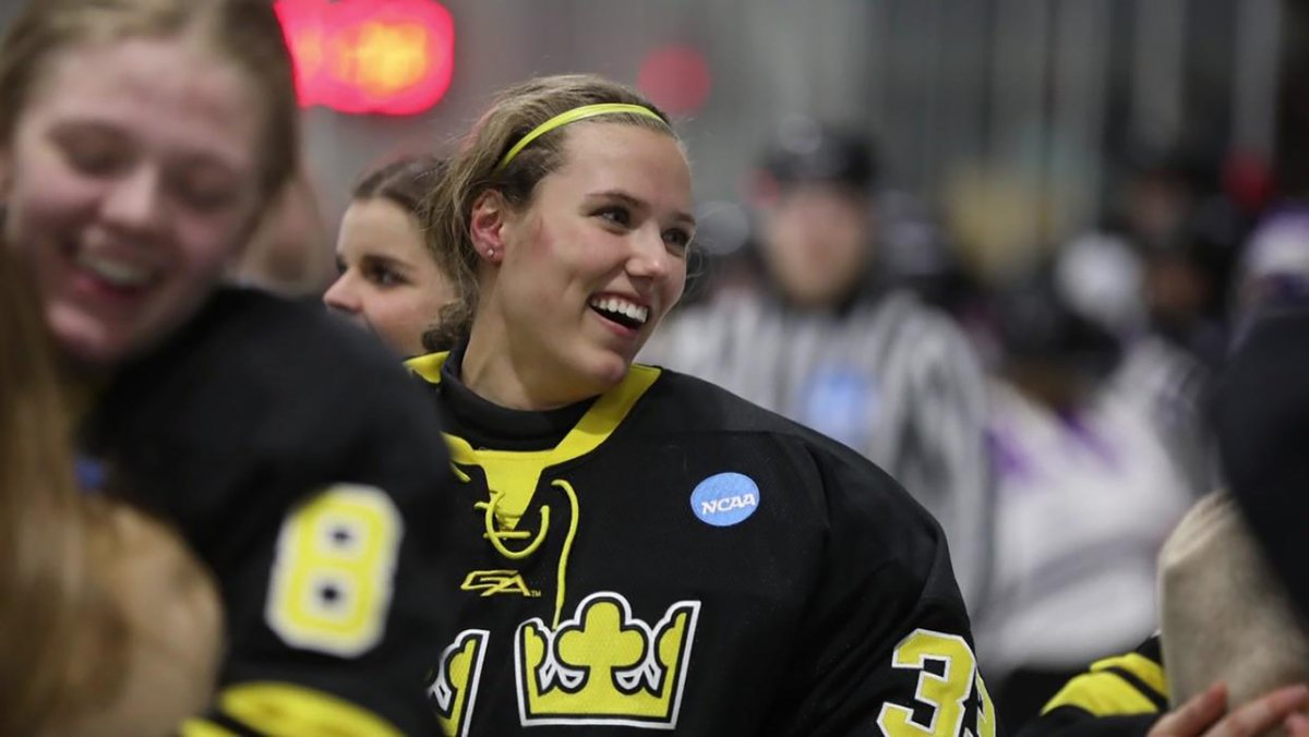 Let's Play Hockey and the <a href="/MGHCA1/">MGHCA</a>  is proud to honor the legacy of Jori Jones by naming the Senior Goalie of the Year Award in her honor.
letsplayhockey.com/senior-goalie-…
<a href="/RMG_Hockey/">Roseville/Mahtomedi Girls Hockey</a> @GustiesWHockey