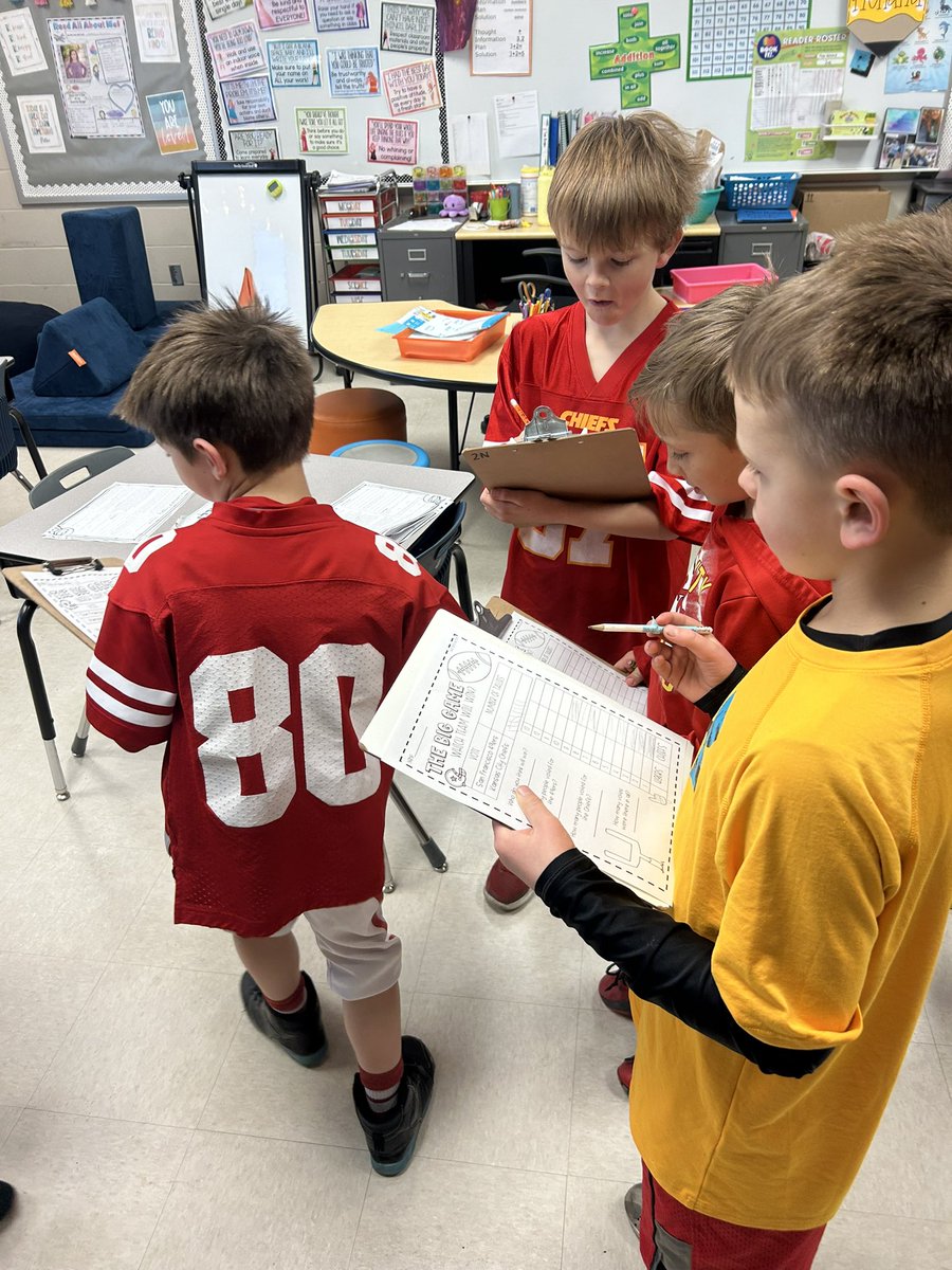 LexiHolland2's tweet photo. We’re ready for Sunday! 🏈 #freemanfalcons https://t.co/toCwbbuwqx