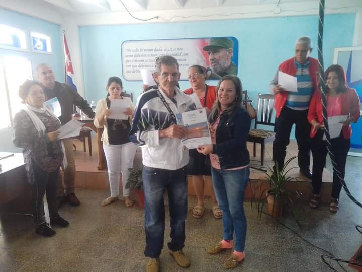aguila_lety75's tweet photo. Se celebra en la Empresa Pesquera Industrial Cienfuegos la Asamblea de Representante, importante escenario dónde se debaten las proyecciones de trabajo para el año 2024.
@CubaCentral
@Mayte_yera78 
@JorgeLuisFajar8 https://t.co/UDrlIsS6D1