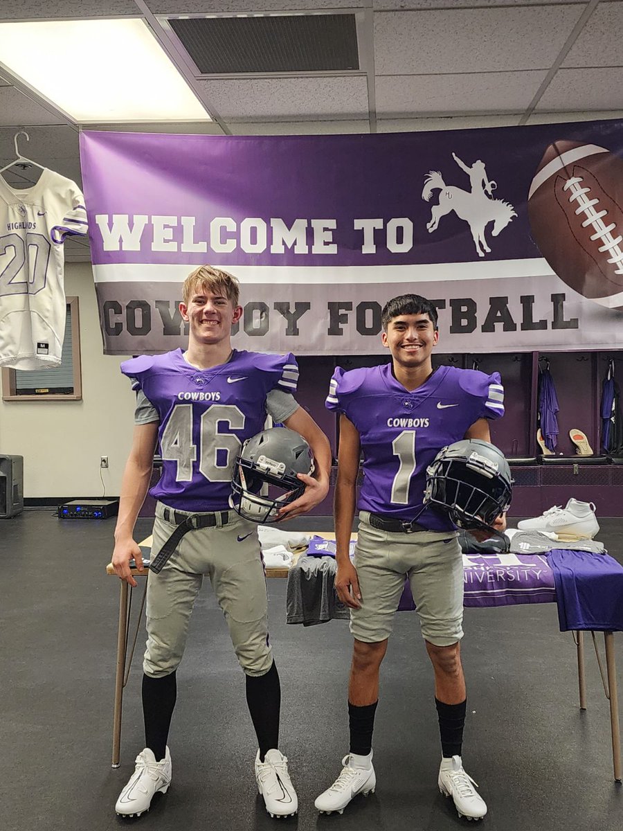 Steve Brown ๐๐ดโโ ๏ธ๐ช๐ผ (@ghscoachbrown) on Twitter photo <a href="/_Knight_Long/">Knight Long</a> and <a href="/slingshot_larry/">Larry Meador</a> at NMHU on their official visits. Proud of you men! Do work! @NMHUcoachrhud <a href="/coachdavekeeny/">Dave Keeny</a> thanks for giving our guys an opportunity!
#grantspirates #angryjack <a href="/_Knight_Long/">Knight Long</a> and <a href="/slingshot_larry/">Larry Meador</a> at NMHU on their official visits. Proud of you men! Do work! @NMHUcoachrhud <a href="/coachdavekeeny/">Dave Keeny</a> thanks for giving our guys an opportunity!
#grantspirates #angryjack
